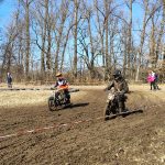 Motory burácely v blátě. Jubilejní pětadvacátý Fichtel day ovládl Karvánky