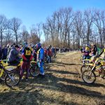 Motory burácely v blátě. Jubilejní pětadvacátý Fichtel day ovládl Karvánky