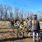 Motory burácely v blátě. Jubilejní pětadvacátý Fichtel day ovládl Karvánky