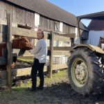 Jihočeši jsou tak trochu komedianti, říká režisér Bohdan Sláma. Na jihu natáčí Dešťovou hůl