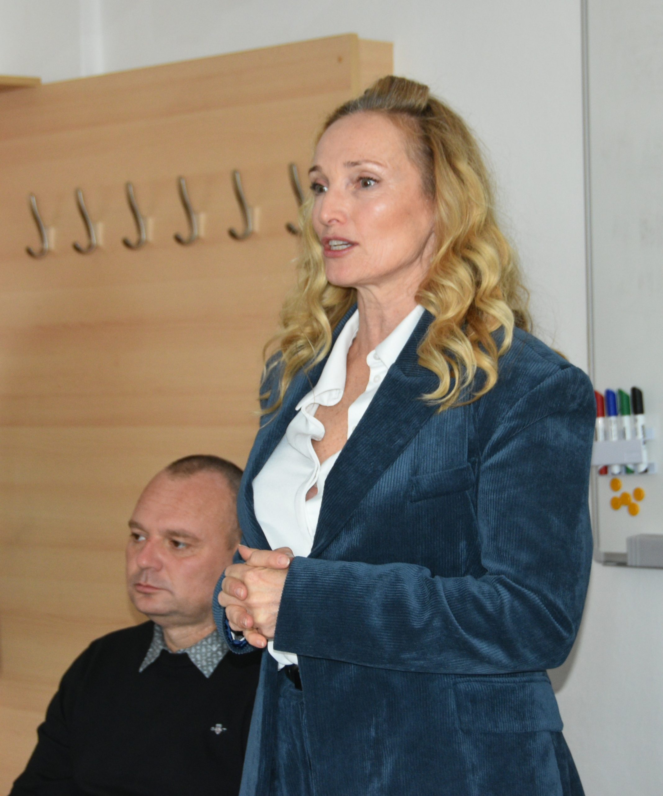 Produkce vajec prudce klesá, ceny poletí nahoru. Čeští drůbežáři i spotřebitelé jsou v pasti - Jižní Čechy Teď!