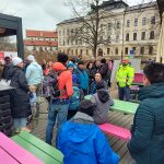 Otužilci skočili do Vltavy, aby pomohli rodinám dětí s postižením. Čekal jsem to horší, řekl jeden z nováčků