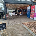 Otužilci skočili do Vltavy, aby pomohli rodinám dětí s postižením. Čekal jsem to horší, řekl jeden z nováčků