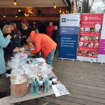 Otužilci skočili do Vltavy, aby pomohli rodinám dětí s postižením. Čekal jsem to horší, řekl jeden z nováčků