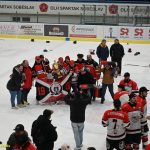 VIDEA: Strakonice po urputné bitvě v Soběslavi slaví! Šimákova branka v prodloužení rozhodla o titulu