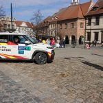 Prachatice přivítaly ecoRally. Diváky na Velkém náměstí zaujaly elektromobily i veterány 