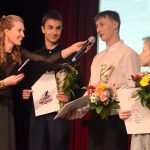 Královnou milevského sportu je olympionička Julie Pejšová. Cenu jí předávala předchůdkyně Pavla Molíková