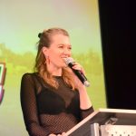 Královnou milevského sportu je olympionička Julie Pejšová. Cenu jí předávala předchůdkyně Pavla Molíková