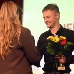 Královnou milevského sportu je olympionička Julie Pejšová. Cenu jí předávala předchůdkyně Pavla Molíková