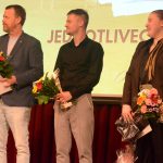 Královnou milevského sportu je olympionička Julie Pejšová. Cenu jí předávala předchůdkyně Pavla Molíková