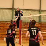 VIDEO: Hráčky SK-V 41 Tábor vybojovaly v letošní sezoně 2. místo. Na závěr ročníku se poměřily s vítězkami krajské soutěže