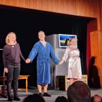 Bechyňští ochotníci pobavili zaplněný sál premiérou komedie Výročí