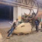 Jelen Na Trubách shlíží do okolí z osmi metrů. Nový symbol lokality slaví úspěch u dětí i dospělých