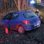 Vážná nehoda u Lékařovy Lhoty: Zranilo se šest lidí, jednu ženu museli záchranáři oživovat