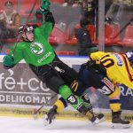 Hokej: Motor odvrátil konec. Čtvrtfinálovou sérii rozhodne až čtvrteční duel v Boleslavi