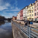 Zásah v památkové rezervaci. Památkáři se vyjádřili k úpravám budějovického nábřeží i kácení stromů