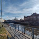 Zásah v památkové rezervaci. Památkáři se vyjádřili k úpravám budějovického nábřeží i kácení stromů