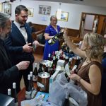 Vimperk tančil do noci. Městský ples ve Zlaté Hvězdě rozproudila barmanská show i divoká salsa