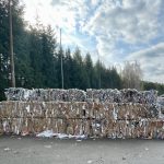 Den na skládce ve Vydlabech: Na pásu se občas objeví sexuální pomůcky, v bioodpadu třeba vysavač