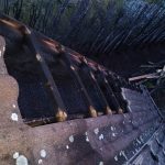 V Českém Vrbném hořely túje. Požár se rozšířil na střechu garáže