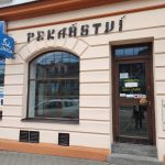 Komerční banka v Táboře se bude stěhovat do obchodního domu. V centru Tábora další odchody a příchody