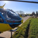 Řidič z ranního střetu auta s vlakem zemřel