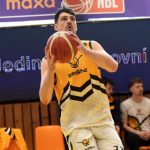 VIDEO: Sršni sestřelili Děčín a stěhují se na zimák. Tam je hned prověří Nymburk – čtvrtfinalista Ligy mistrů