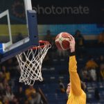 VIDEO: Sršni vstoupili do předkola play off důležitou výhrou
