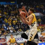 VIDEO: Sršni vstoupili do předkola play off důležitou výhrou