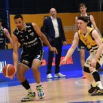 VIDEO: Sršni vstoupili do předkola play off důležitou výhrou