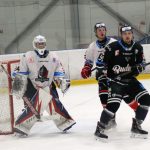 Hokej: Bitvu studentů s Brnem rozhodly až nájezdy. Black Dogs spasil Jan Janoch