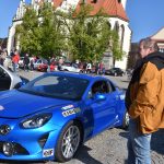 VIDEO: Veterány vyrazily O 106 z Tábora směrem na Šumavu