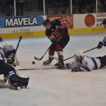 VIDEO: Strakoničtí hokejisté zvládli kvalifikaci suverénně! Úspěšnou sezonu věnovali věrnému fanouškovi