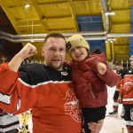 VIDEO: Strakoničtí hokejisté zvládli kvalifikaci suverénně! Úspěšnou sezonu věnovali věrnému fanouškovi