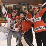 VIDEO: Strakoničtí hokejisté zvládli kvalifikaci suverénně! Úspěšnou sezonu věnovali věrnému fanouškovi