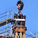 VIDEO: Z věže kostela v Domaníně zmizela báň. Rekonstrukce památky přináší překvapení