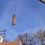 VIDEO: Z věže kostela v Domaníně zmizela báň. Rekonstrukce památky přináší překvapení