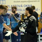 Druhý bod pro Došwich! Florbalisté Milevska mají zítra postupový mečbol