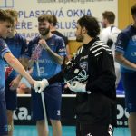 Druhý bod pro Došwich! Florbalisté Milevska mají zítra postupový mečbol