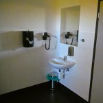 Lepší podmínky pro sport: Drahonice mají nové kabiny i tribunu