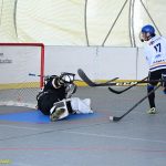 VIDEO: Plánští hokejbalisté porazili vítěze základní části! Cenný skalp bránili do posledních sekund