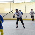 VIDEO: Hokejbalisté plánského Sokola vydřeli povinné vítězství. Pluhův Žďár hrál o body do posledních sekund