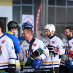 VIDEO: Hokejbalisté plánského Sokola vydřeli povinné vítězství. Pluhův Žďár hrál o body do posledních sekund