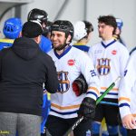 VIDEO: Hokejbalisté plánského Sokola vydřeli povinné vítězství. Pluhův Žďár hrál o body do posledních sekund