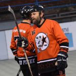 Švantláci si pod světly pěkně zastříleli. Pedagog ale dlouho zlobil