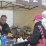 O velikonoční trhy na zámku v Blatné je velký zájem. V restauraci jsou k ochutnání řecké velikonoční pochoutky