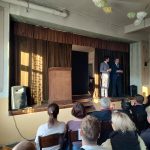 Poslední aplaus po téměř sto letech patřil Záskoku. Hostinec U Maxů v Heřmani čeká velká proměna