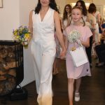 Jarní módní přehlídka v milevské klášterní kavárně nabídla kolekci plnou pastelů a „máslovky“