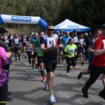 VIDEO: Závody na Harrachovce přilákaly více než dvě stovky běžců