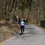 VIDEO: Závody na Harrachovce přilákaly více než dvě stovky běžců